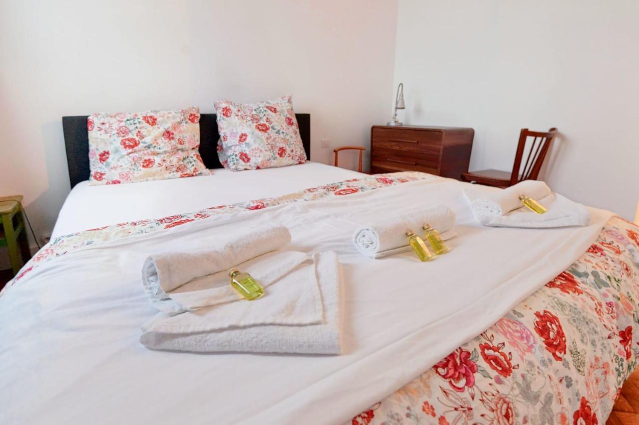 Apt In Height On The Canal View On All Appartamento Parigi